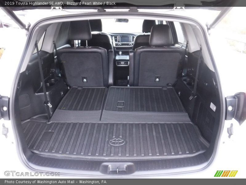 Blizzard Pearl White / Black 2019 Toyota Highlander SE AWD