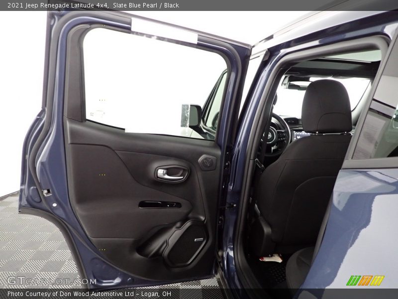 Slate Blue Pearl / Black 2021 Jeep Renegade Latitude 4x4