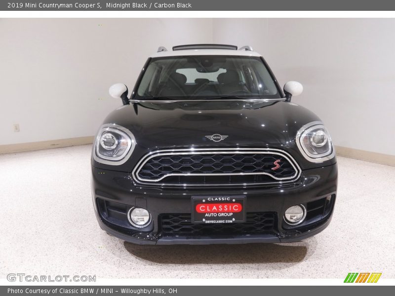 Midnight Black / Carbon Black 2019 Mini Countryman Cooper S