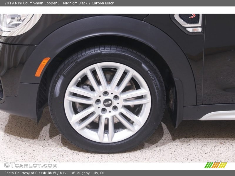 Midnight Black / Carbon Black 2019 Mini Countryman Cooper S