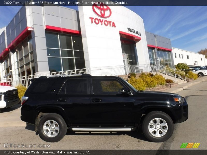 Midnight Black Metallic / Black/Graphite 2022 Toyota 4Runner SR5 Premium 4x4