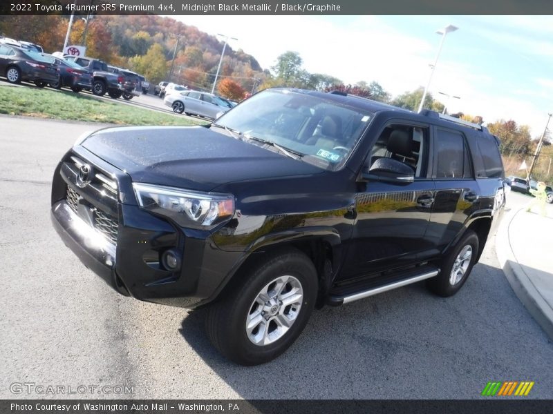 Midnight Black Metallic / Black/Graphite 2022 Toyota 4Runner SR5 Premium 4x4