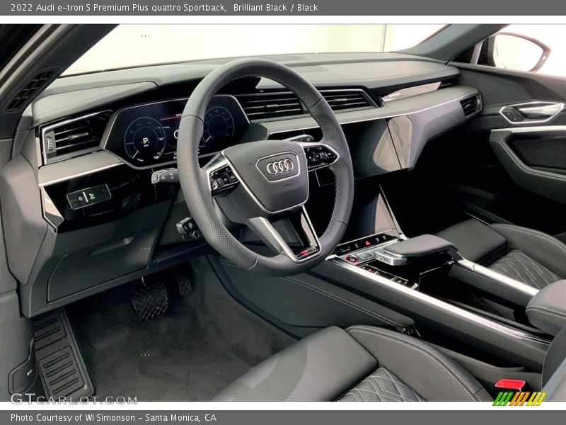 Dashboard of 2022 e-tron S Premium Plus quattro Sportback