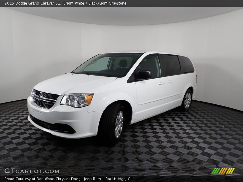 Bright White / Black/Light Graystone 2015 Dodge Grand Caravan SE