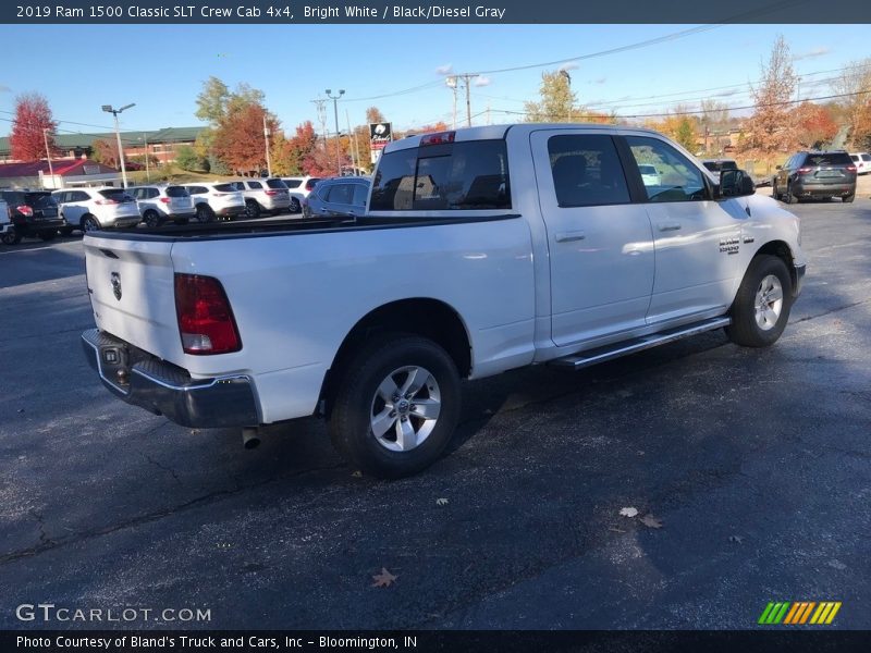 Bright White / Black/Diesel Gray 2019 Ram 1500 Classic SLT Crew Cab 4x4