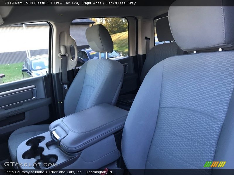 Bright White / Black/Diesel Gray 2019 Ram 1500 Classic SLT Crew Cab 4x4