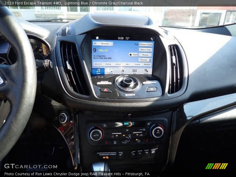 Lightning Blue / Chromite Gray/Charcoal Black 2019 Ford Escape Titanium 4WD