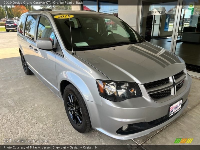 Granite Pearl / Black 2019 Dodge Grand Caravan GT