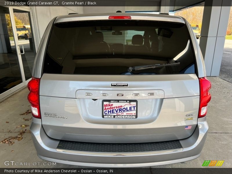 Granite Pearl / Black 2019 Dodge Grand Caravan GT