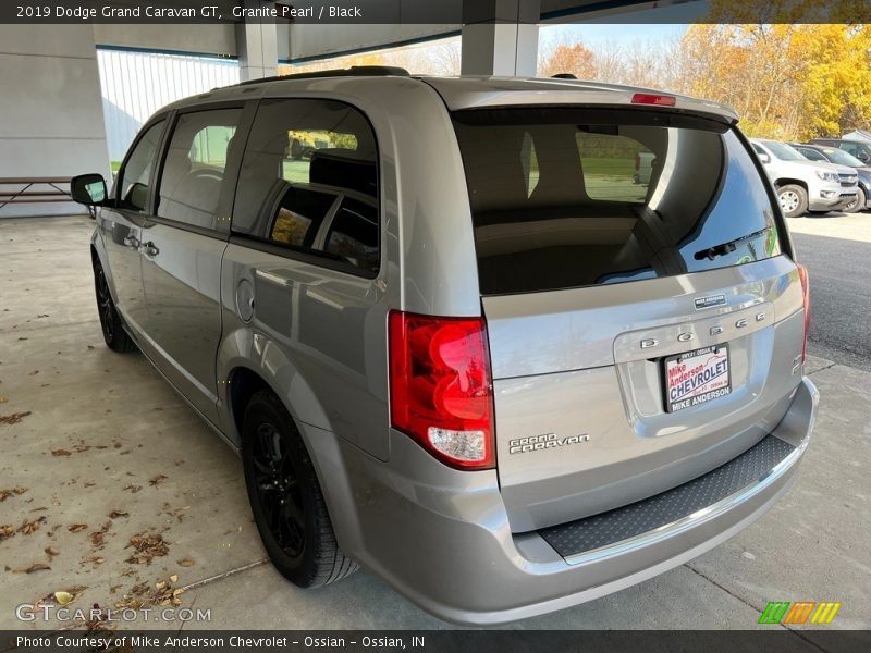 Granite Pearl / Black 2019 Dodge Grand Caravan GT