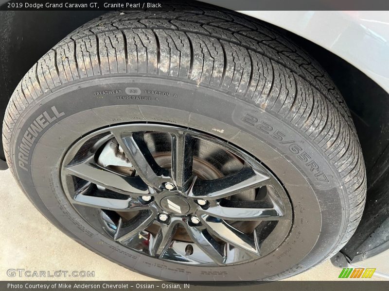 Granite Pearl / Black 2019 Dodge Grand Caravan GT