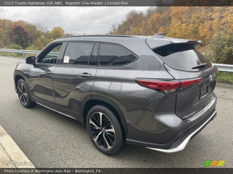 Magnetic Gray Metallic / Cockpit Red 2022 Toyota Highlander XSE AWD