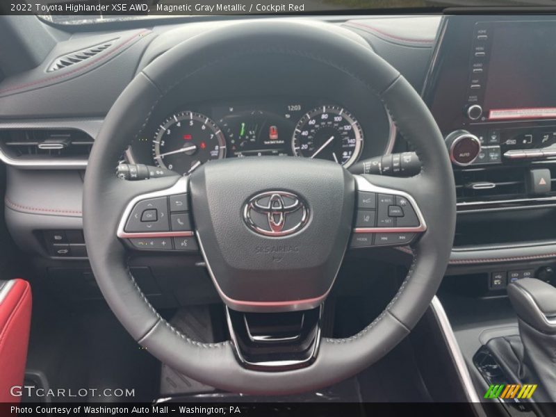  2022 Highlander XSE AWD Steering Wheel