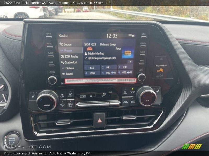 Magnetic Gray Metallic / Cockpit Red 2022 Toyota Highlander XSE AWD