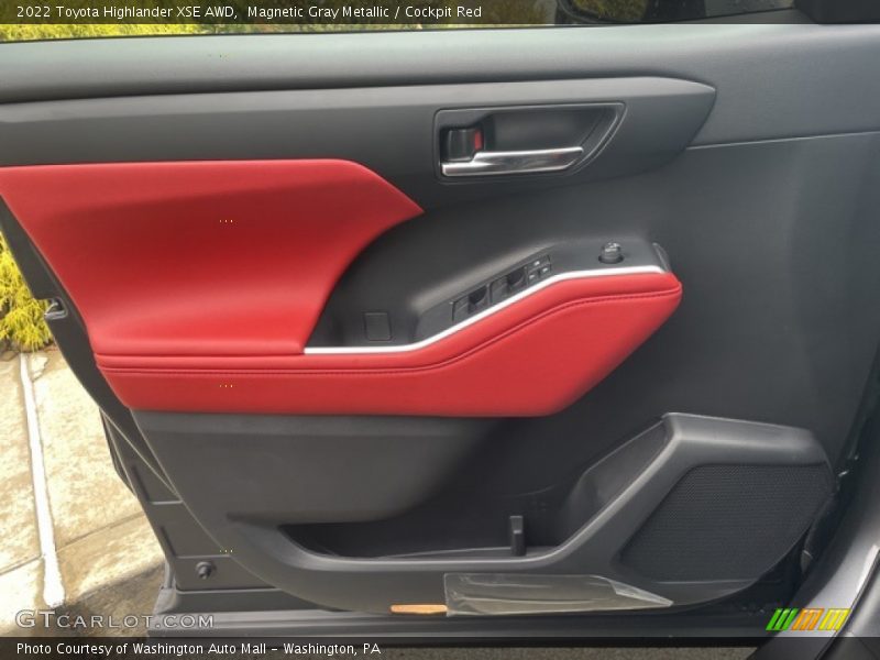 Magnetic Gray Metallic / Cockpit Red 2022 Toyota Highlander XSE AWD