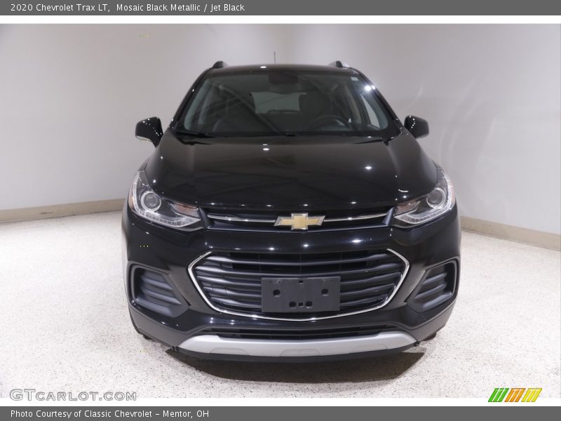 Mosaic Black Metallic / Jet Black 2020 Chevrolet Trax LT