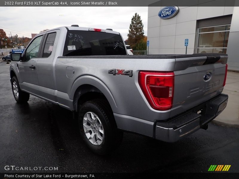 Iconic Silver Metallic / Black 2022 Ford F150 XLT SuperCab 4x4