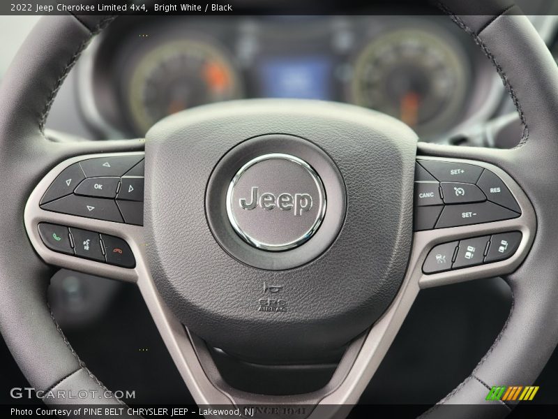 Bright White / Black 2022 Jeep Cherokee Limited 4x4