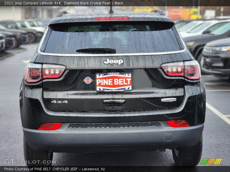 Diamond Black Crystal Pearl / Black 2022 Jeep Compass Latitude 4x4