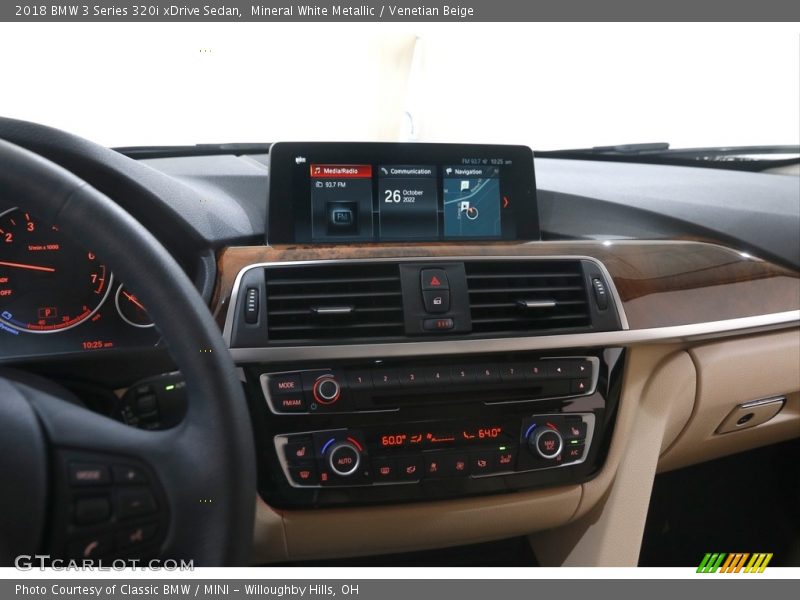 Mineral White Metallic / Venetian Beige 2018 BMW 3 Series 320i xDrive Sedan