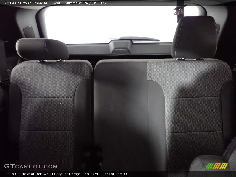 Summit White / Jet Black 2019 Chevrolet Traverse LT AWD