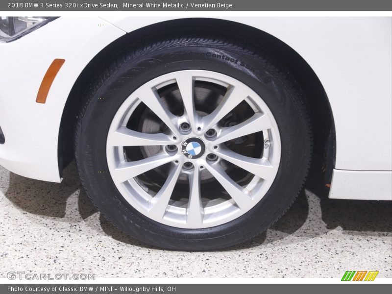 Mineral White Metallic / Venetian Beige 2018 BMW 3 Series 320i xDrive Sedan