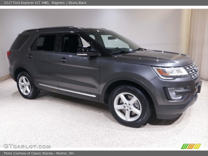 Magnetic / Ebony Black 2017 Ford Explorer XLT 4WD