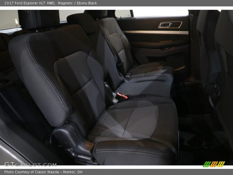 Magnetic / Ebony Black 2017 Ford Explorer XLT 4WD