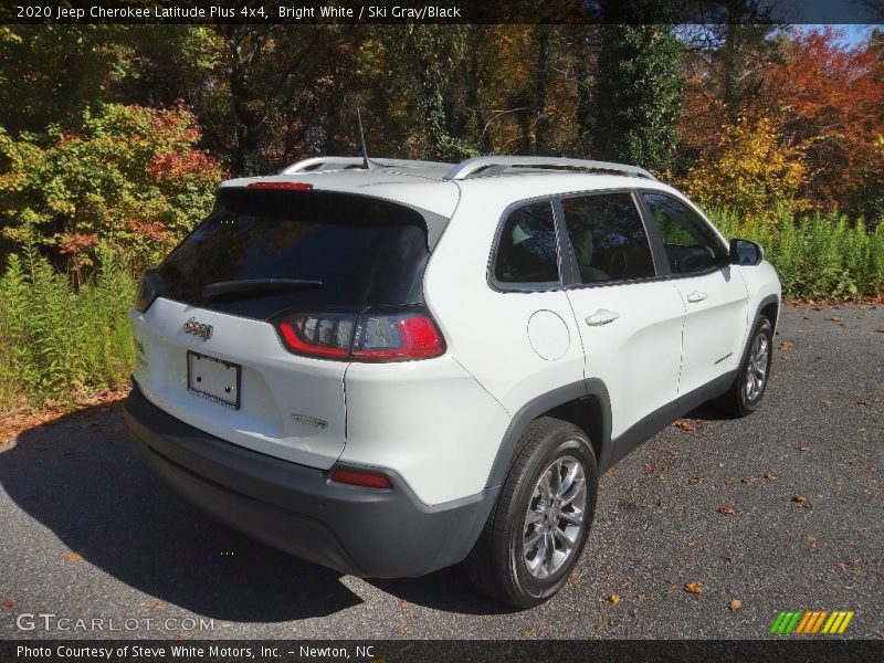 Bright White / Ski Gray/Black 2020 Jeep Cherokee Latitude Plus 4x4