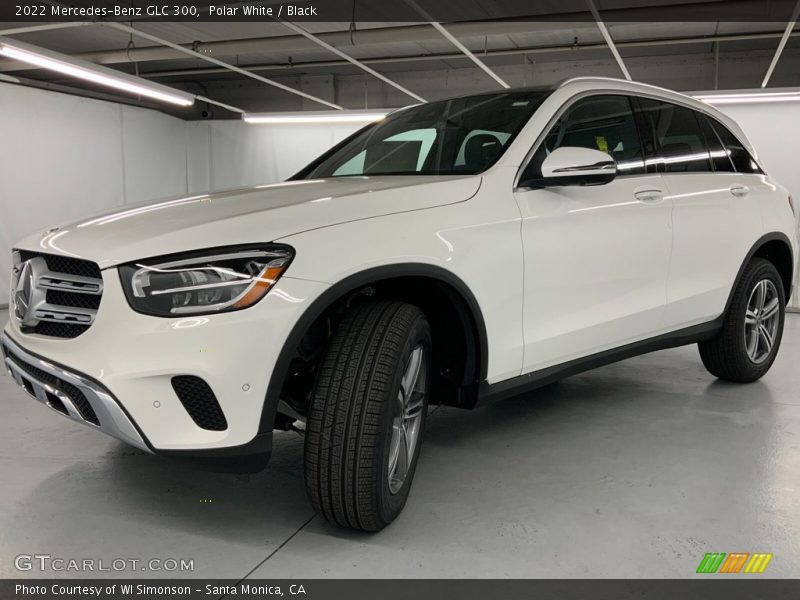 Polar White / Black 2022 Mercedes-Benz GLC 300