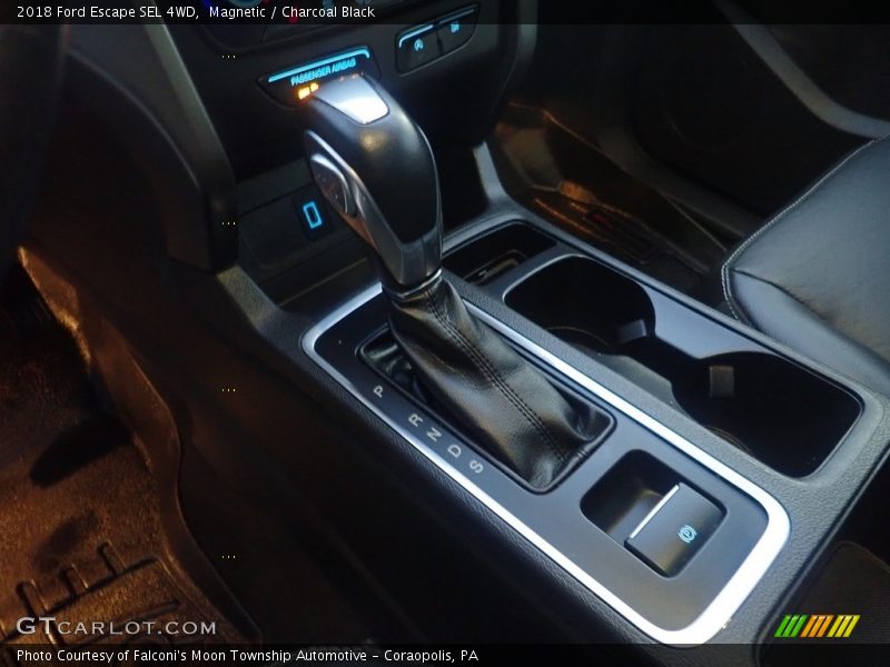 Magnetic / Charcoal Black 2018 Ford Escape SEL 4WD
