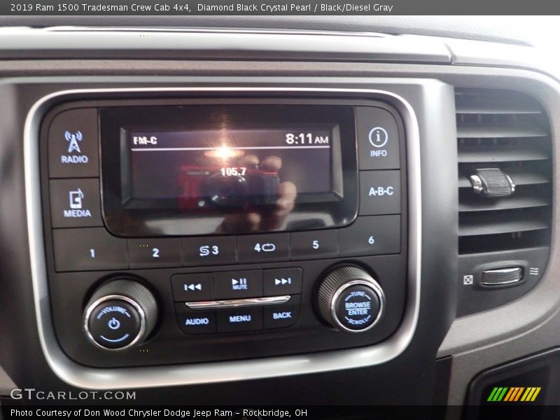 Diamond Black Crystal Pearl / Black/Diesel Gray 2019 Ram 1500 Tradesman Crew Cab 4x4