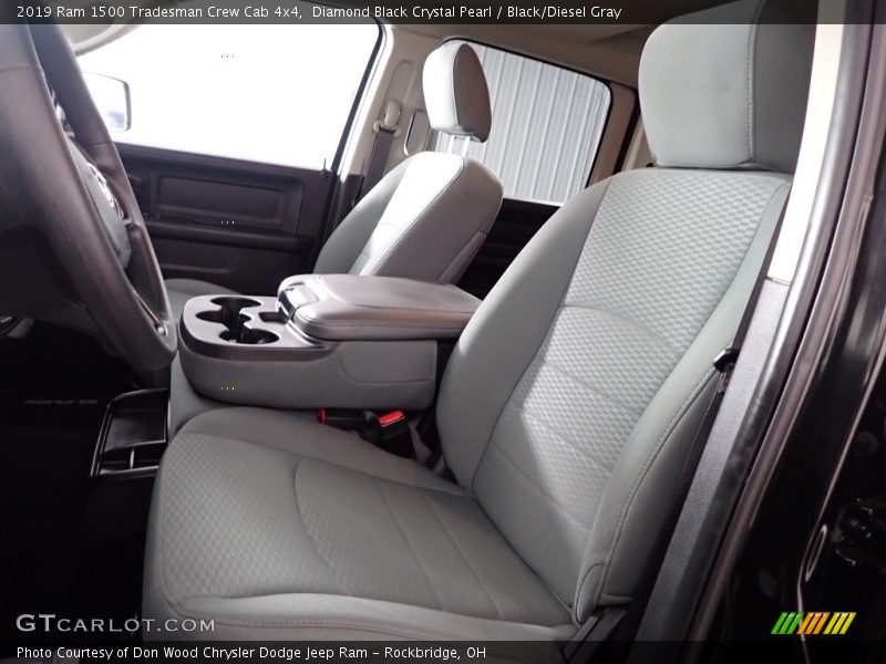 Diamond Black Crystal Pearl / Black/Diesel Gray 2019 Ram 1500 Tradesman Crew Cab 4x4