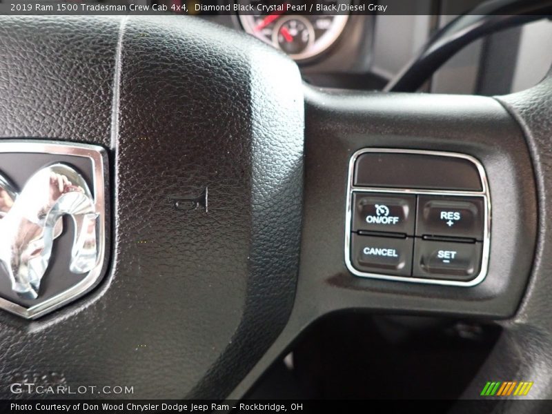 Diamond Black Crystal Pearl / Black/Diesel Gray 2019 Ram 1500 Tradesman Crew Cab 4x4