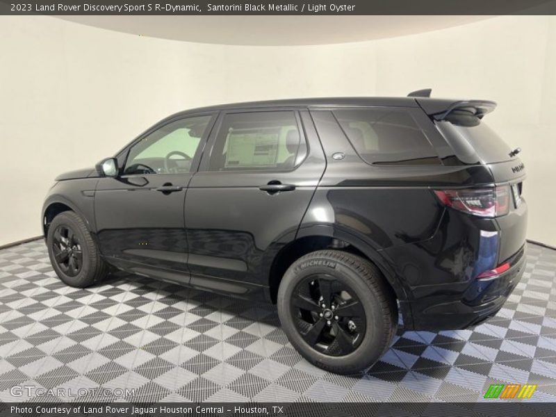 Santorini Black Metallic / Light Oyster 2023 Land Rover Discovery Sport S R-Dynamic