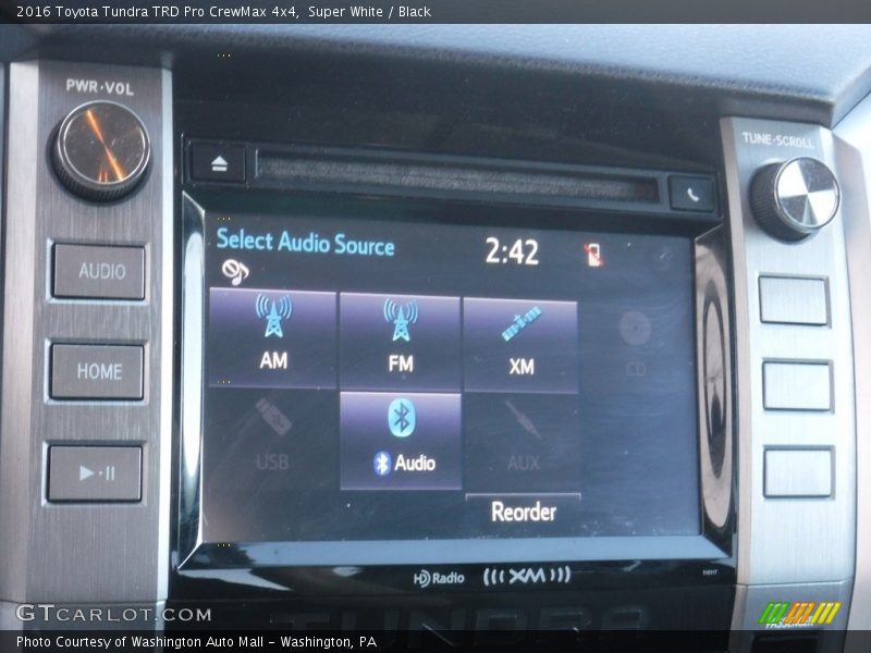Super White / Black 2016 Toyota Tundra TRD Pro CrewMax 4x4