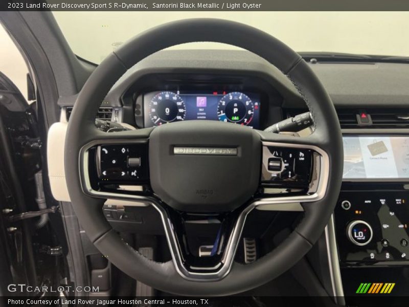 Santorini Black Metallic / Light Oyster 2023 Land Rover Discovery Sport S R-Dynamic