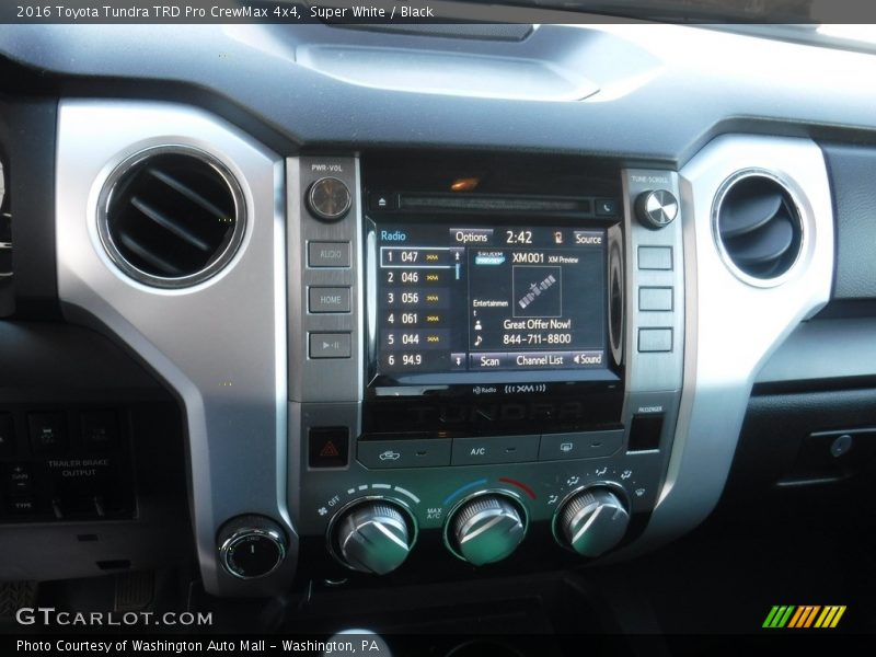Super White / Black 2016 Toyota Tundra TRD Pro CrewMax 4x4