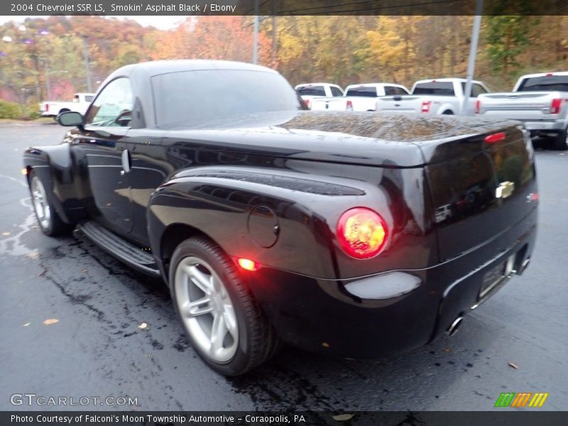 Smokin' Asphalt Black / Ebony 2004 Chevrolet SSR LS