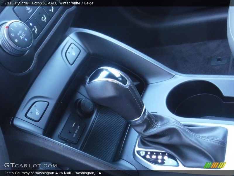 Winter White / Beige 2015 Hyundai Tucson SE AWD