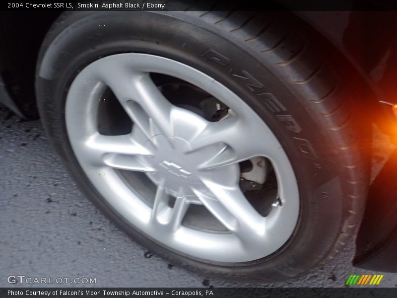 Smokin' Asphalt Black / Ebony 2004 Chevrolet SSR LS
