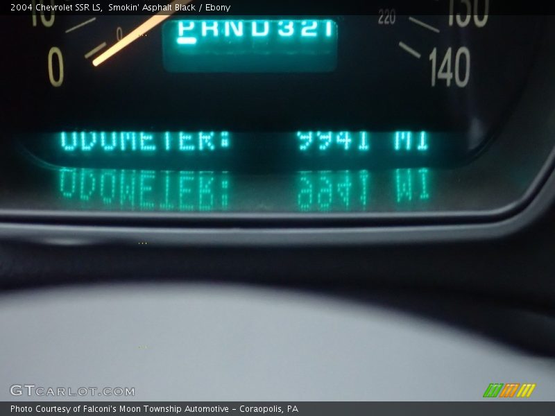 Smokin' Asphalt Black / Ebony 2004 Chevrolet SSR LS