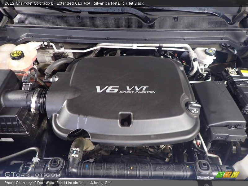 Silver Ice Metallic / Jet Black 2019 Chevrolet Colorado LT Extended Cab 4x4