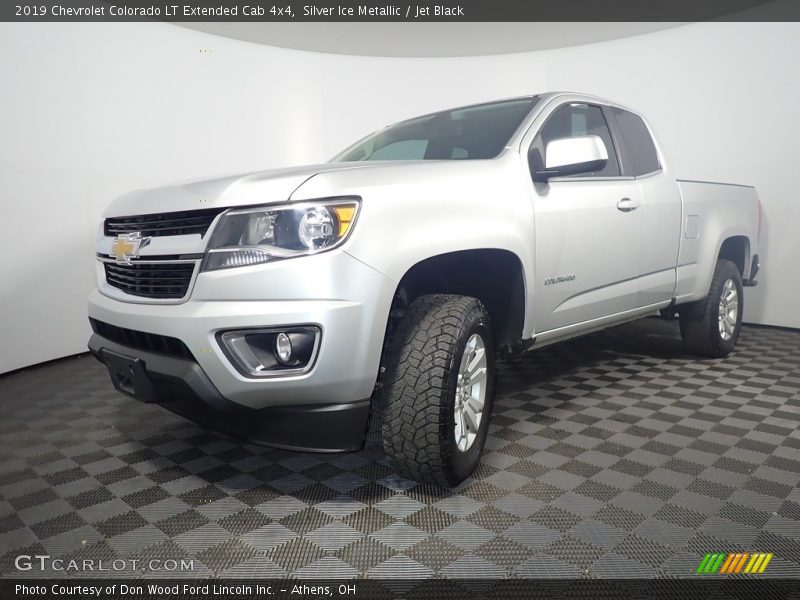 Silver Ice Metallic / Jet Black 2019 Chevrolet Colorado LT Extended Cab 4x4