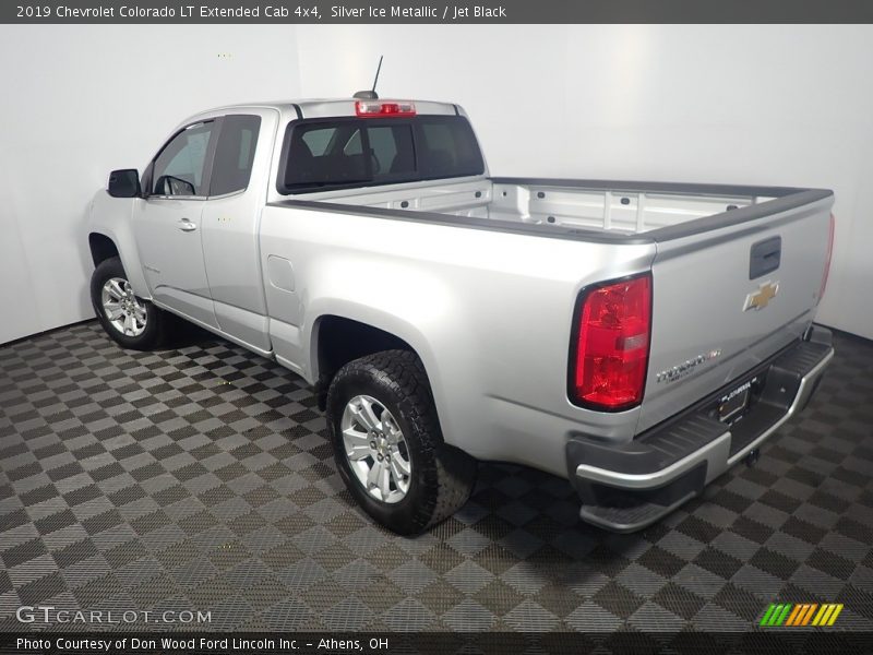 Silver Ice Metallic / Jet Black 2019 Chevrolet Colorado LT Extended Cab 4x4