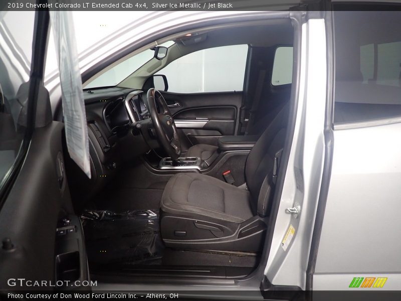 Silver Ice Metallic / Jet Black 2019 Chevrolet Colorado LT Extended Cab 4x4