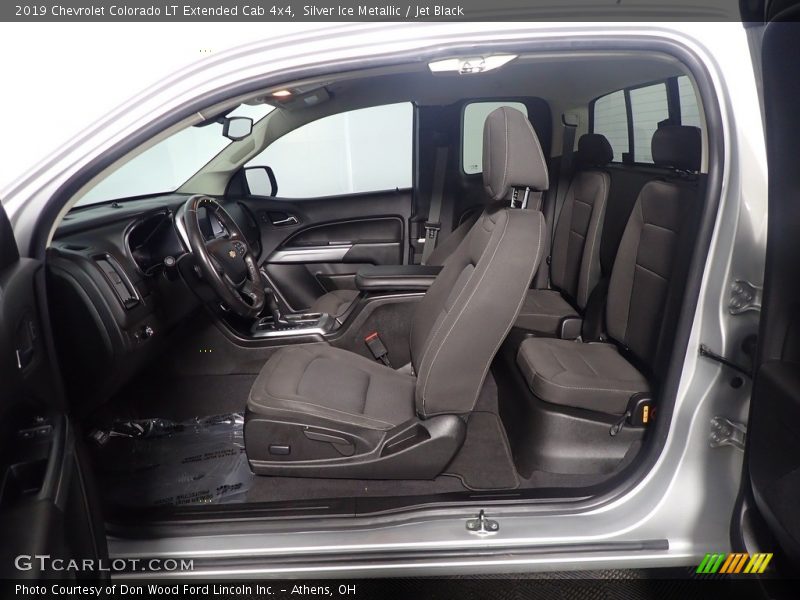 Silver Ice Metallic / Jet Black 2019 Chevrolet Colorado LT Extended Cab 4x4