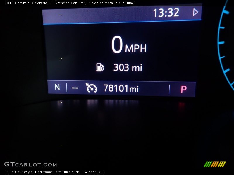 Silver Ice Metallic / Jet Black 2019 Chevrolet Colorado LT Extended Cab 4x4