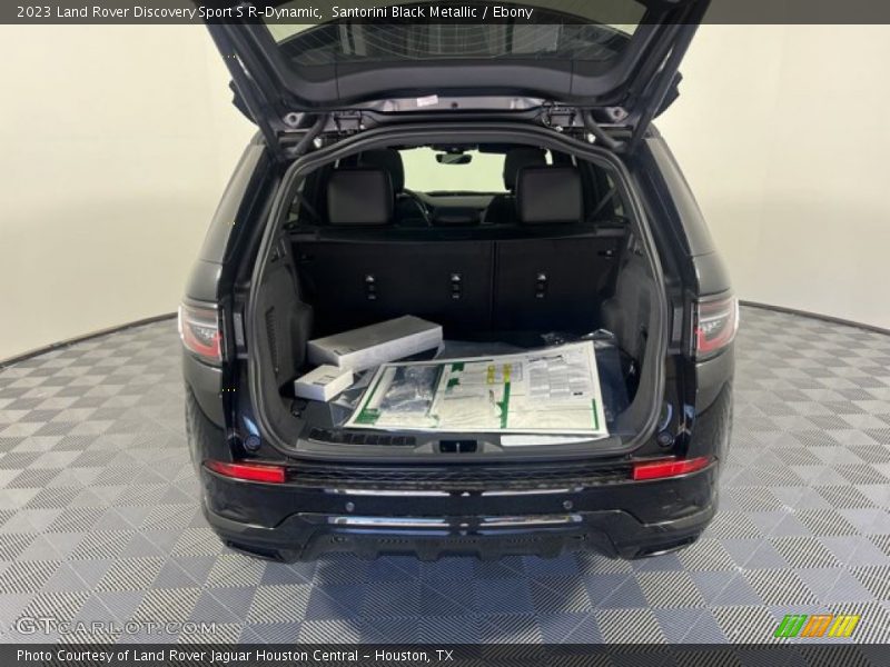 Santorini Black Metallic / Ebony 2023 Land Rover Discovery Sport S R-Dynamic
