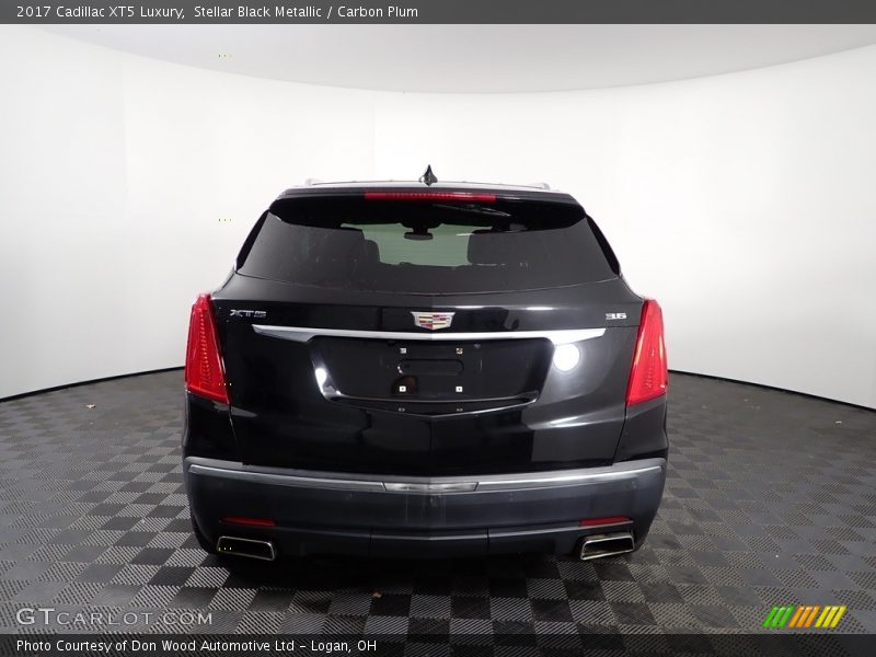 Stellar Black Metallic / Carbon Plum 2017 Cadillac XT5 Luxury